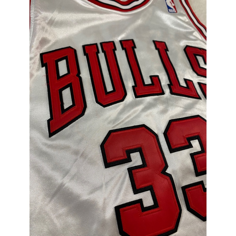 VTG Nike Chicago Bulls Scottie Pippen 33 Shimmer Jersey White Stitched 52 XL - Picture 8 of 12